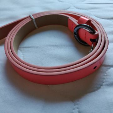 Ženski remen veličine 34