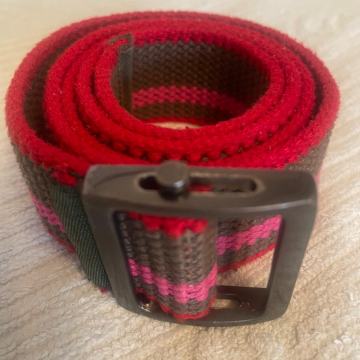 Zenski sareni remen od spage