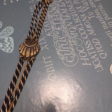 Ženski svečani remen