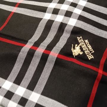 BURBERRY CRNI ŠAL - NOVO