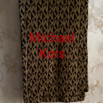 Michael Kors - šal