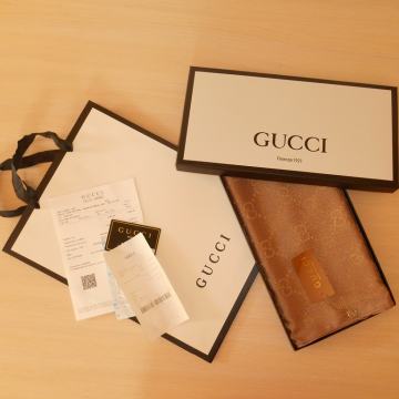 Ženski, muški  šal Gucci