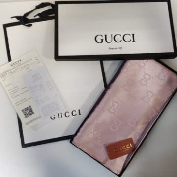 Ženski, muški  šal Gucci