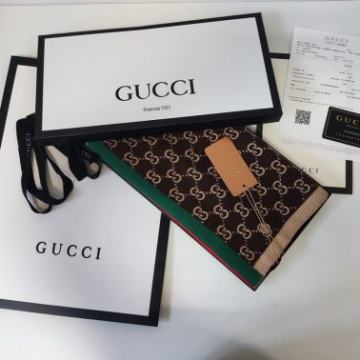 Ženski, muški  šal Gucci