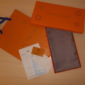 Ženski šal Louis Vuitton