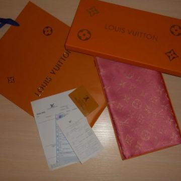 Ženski šal Louis Vuitton