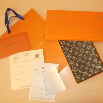 Ženski šal Louis Vuitton