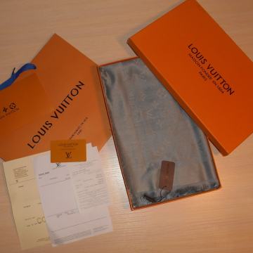 Ženski šal Louis Vuitton
