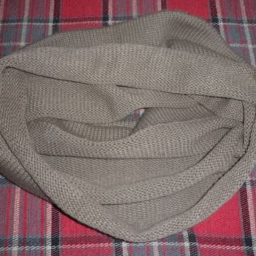 ŽENSKI TOPLI VUNENI ŠAL / TUBA 50 x 50cm