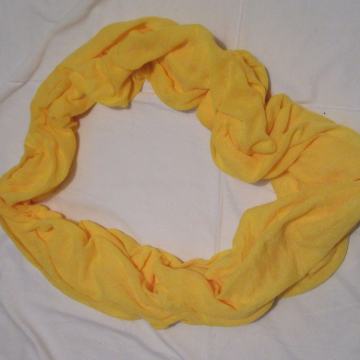 Žuti šal