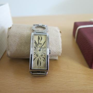 Darwill ženski retro sat narukvica