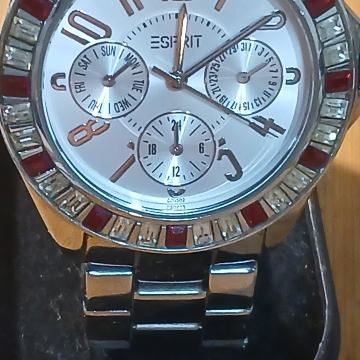 Esprit zenski quartz sat