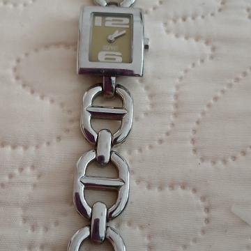 Esprit ženski retro narukvcia sat