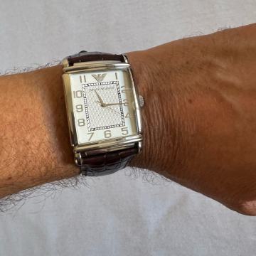 Giorgio Armani originalni ručni sat