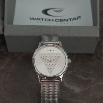 GUESS sat 28mm GW0106L1  **NOVO, NEKORIŠTENO**