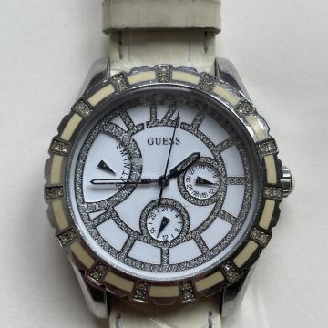 GUESS ŽENSKI RUČNI SAT