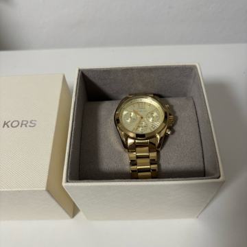 Michael Kors sat