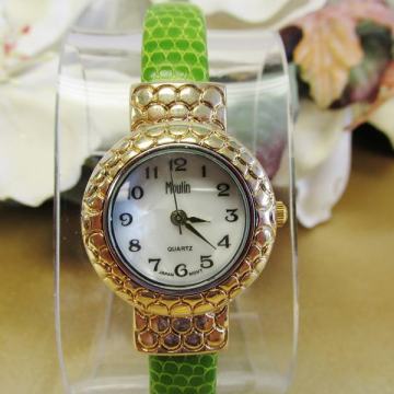 Moulin, ženski ručni quartz sat