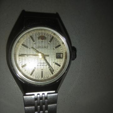 ORIENT ŽENSKI SAT 21 RUBIS ZA KOLEKCIONARE