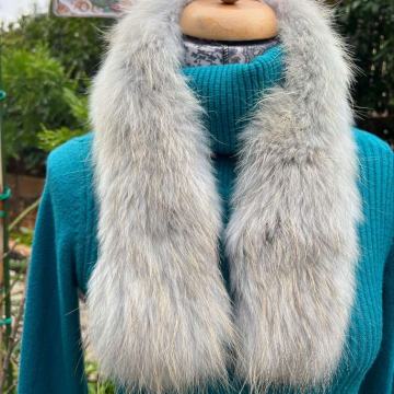 Novo ovratnik od lisičjeg krzna, šal od pravog krzna