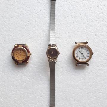 Dva različita ženska ručna sata BENZER, CITIZEN, stari oko 40 godina