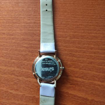 Ženski ručni sat ,,SINSAY,,