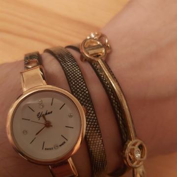 Zenski rucni sat Swiss Made