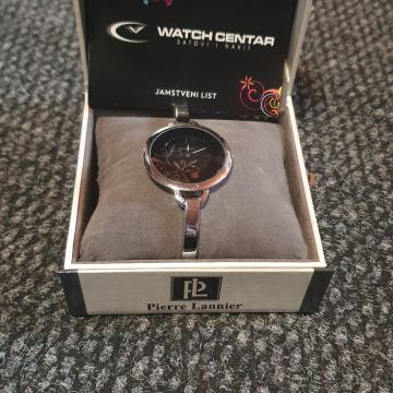 Zenski sat, Pierre Lannier