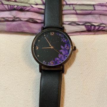 Ženski sat i šal set