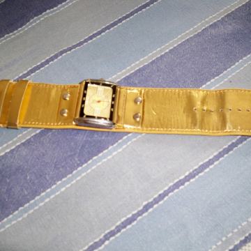 Novi quartz ženski sat