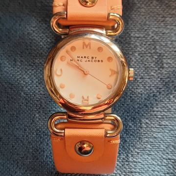 Ženski satovi ,Mars Jacobs