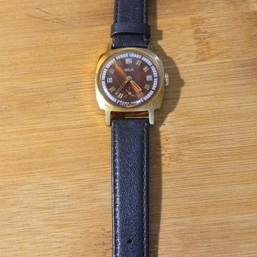 Zim ženski sat navijač