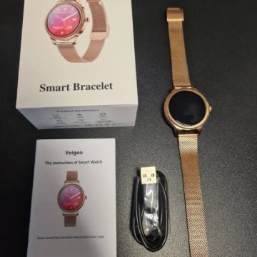Zlatni pametni sat - smart watch NOVI