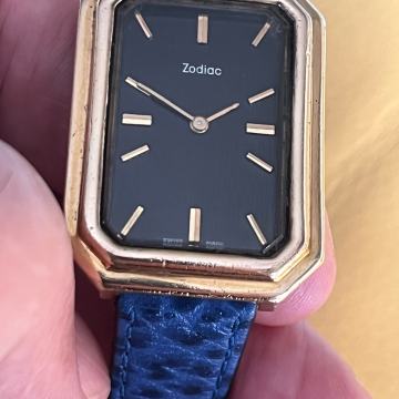 Zodiac zenski sat/snizeno