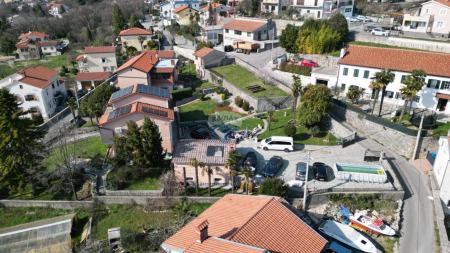 Rijeka,Rubeši - kuća s terenom i pogledom na more