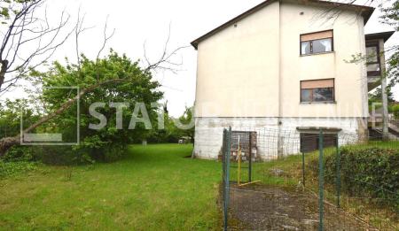 Kuća: Kastav, 390.00 m2