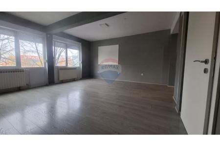 N O V O U P O N U D I ! Prostran stan u Čakovcu – 120 m², Jug lokacija