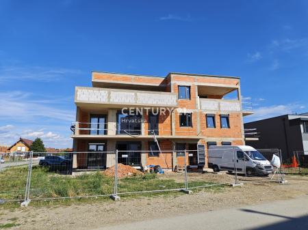Prodaje se Penthouse u Martanama ukupne površine 165,95 m²