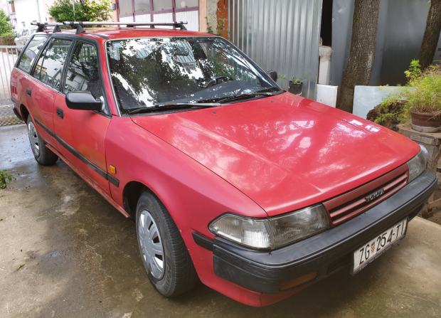 Toyota carina 1991