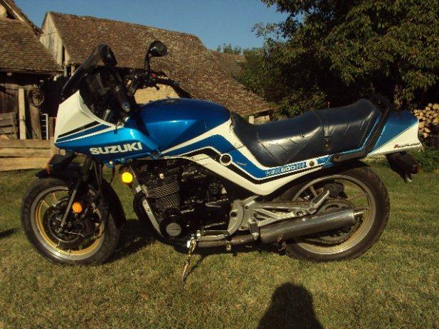 Suzuki GSX 500 ES 498 cm3, 1987 god.