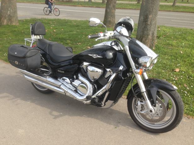 Suzuki m1800 intruder