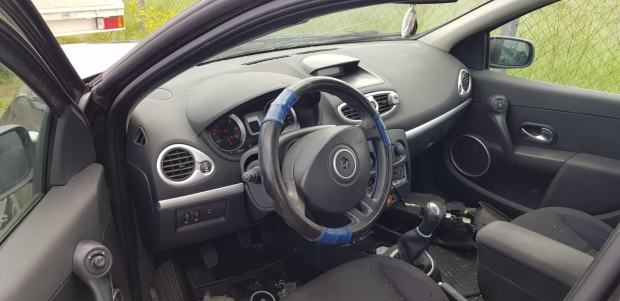 Renault Clio 3 Gdzie Sa Bezpieczniki