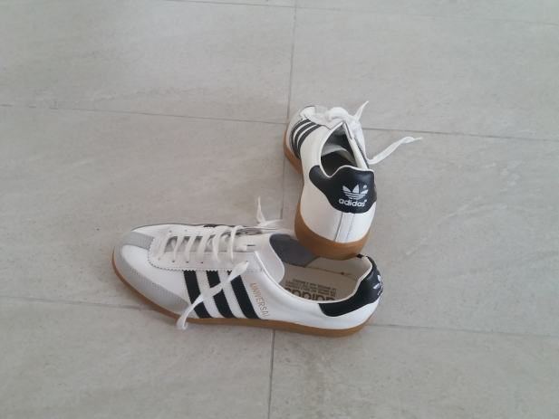 adidas universal patike