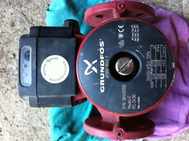 Cirkulacijske pumpe Grundfos UPS 50-60/2F i UPS 50-120F