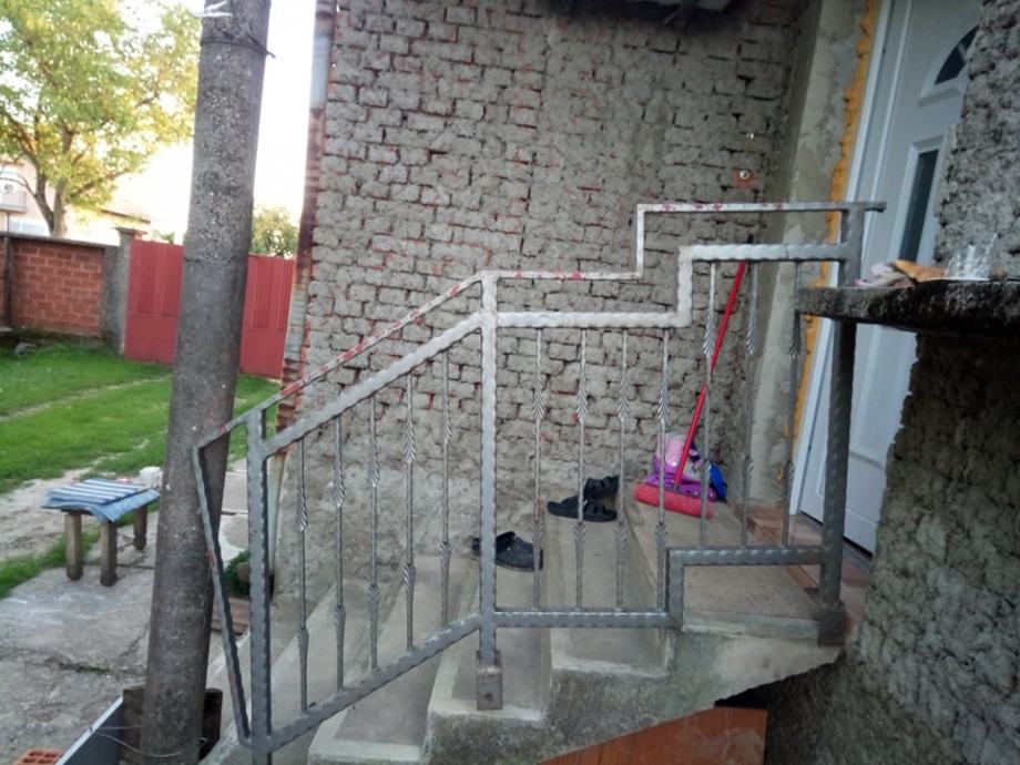 Kovana ograda za stepenište