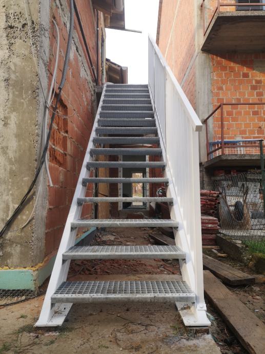 Stepenice metalne