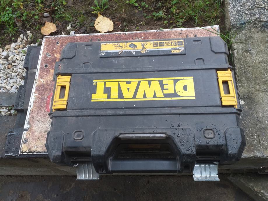 Dewalt 790
