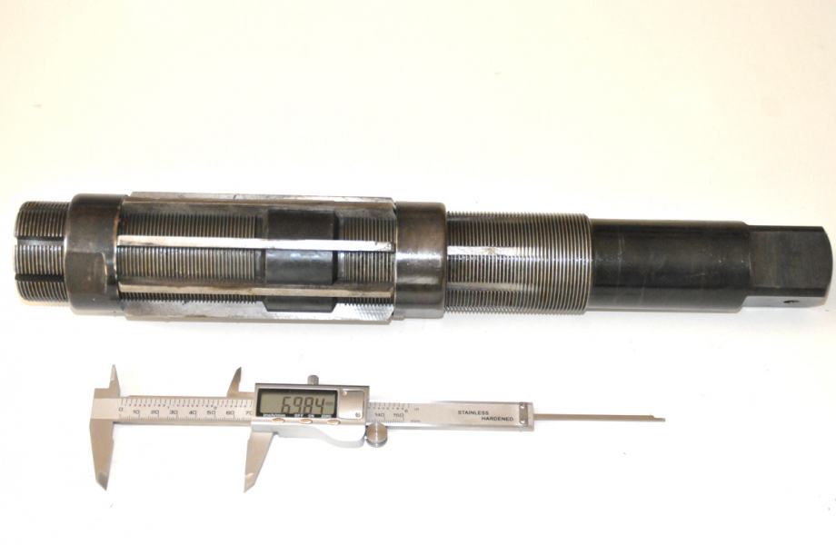 Razvrtač podesivi - štelrajber - rajber - trivela 67 - 80 mm