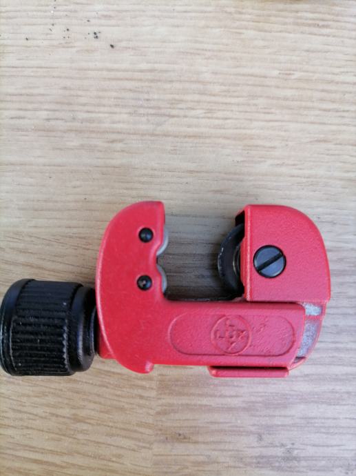 Rezač za bakrene cijevi 1/8 5/8 do 16 mm