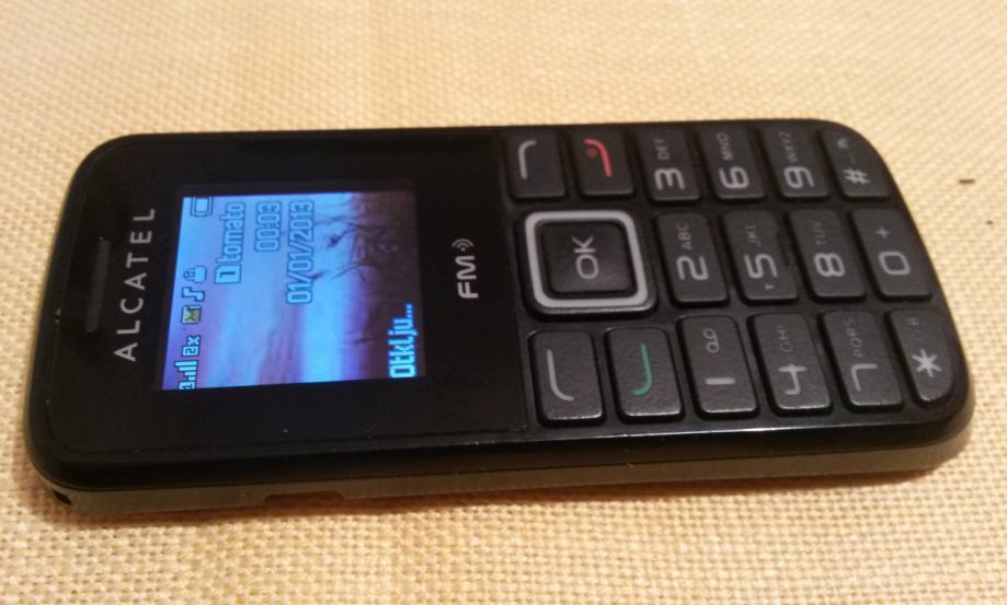 Mobitel Alcatel OT1010D – prima 2 kartice, DUAL = sve mreže  KARLOVAC